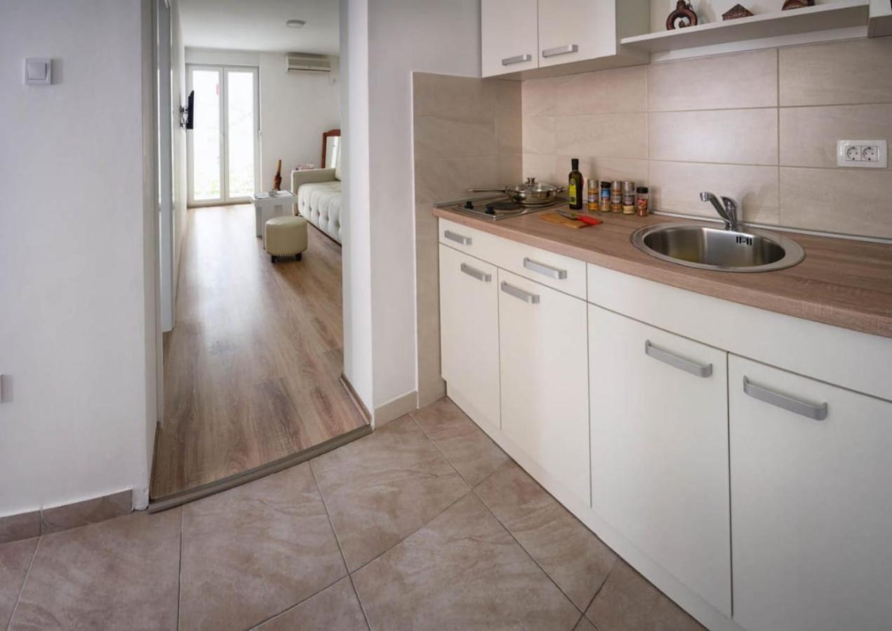 Solimar Apartment Budva Exterior photo